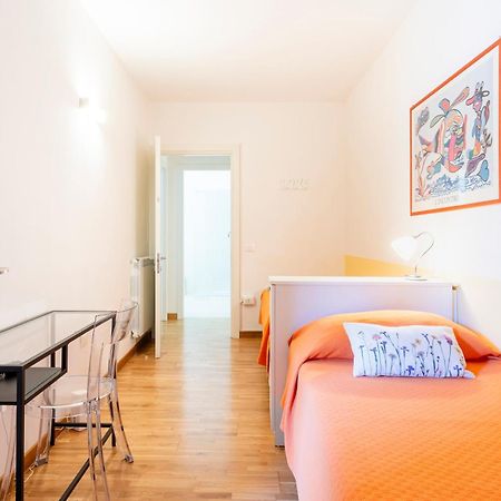 Piazza Cavallotti & Mercato Centrale Apartment! Livorno Buitenkant foto
