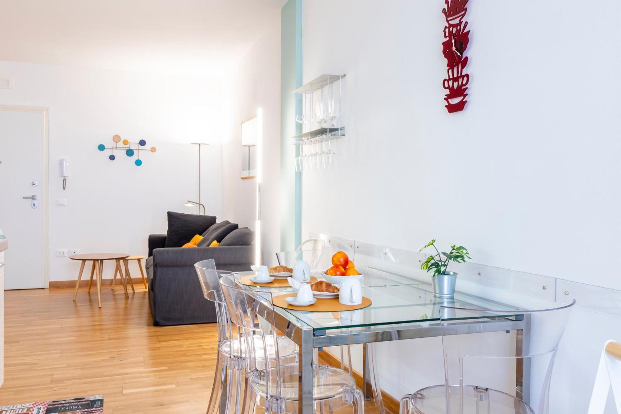 Piazza Cavallotti & Mercato Centrale Apartment! Livorno Buitenkant foto